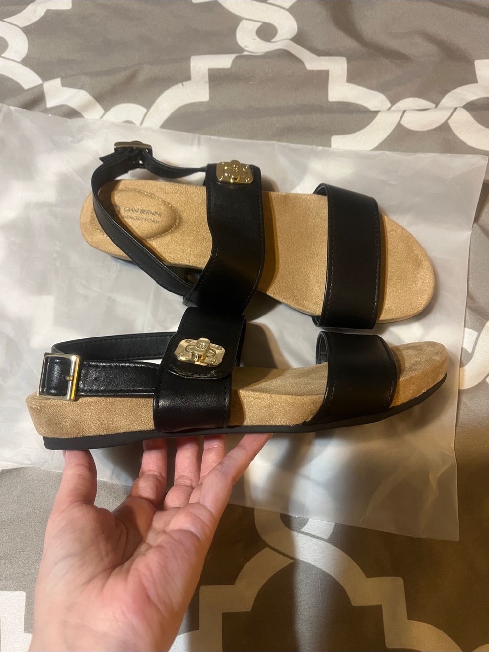 Brand New Giani Bernini Ramonaa Black Memory Foam Sandals
